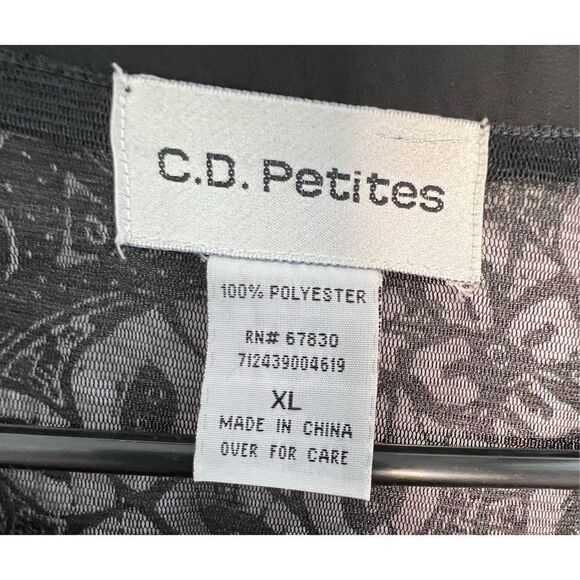 C.D. Petites Floral Patterned Lightweight Blouse With Sequin Detail - Picture 3 of 5